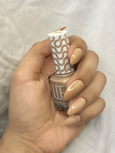 PASTEL NUDE NAIL POLISH-752 photo review